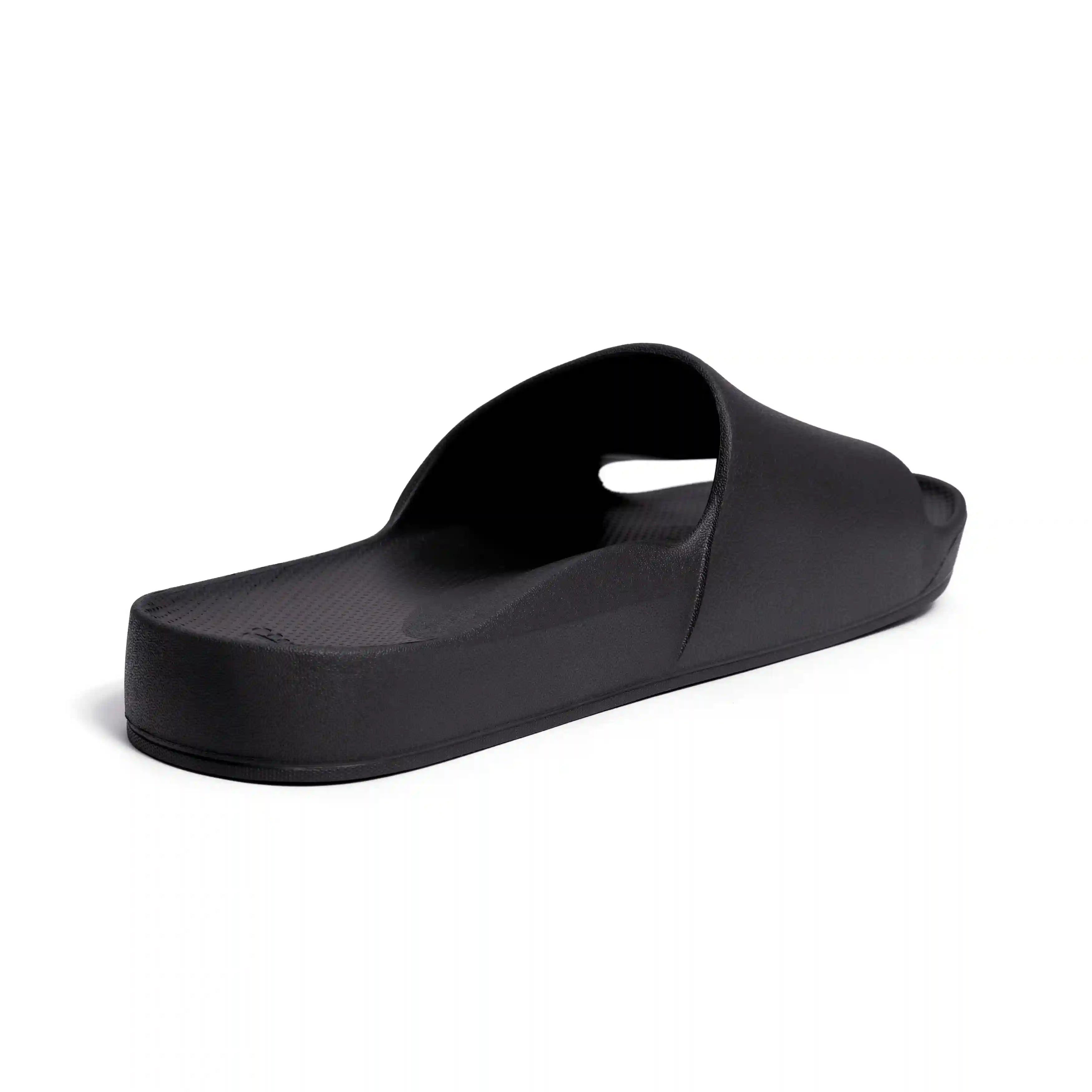 archiesfootwearshoes.com